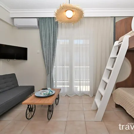 Marianthi By Rentalspro Services - Halkidiki *